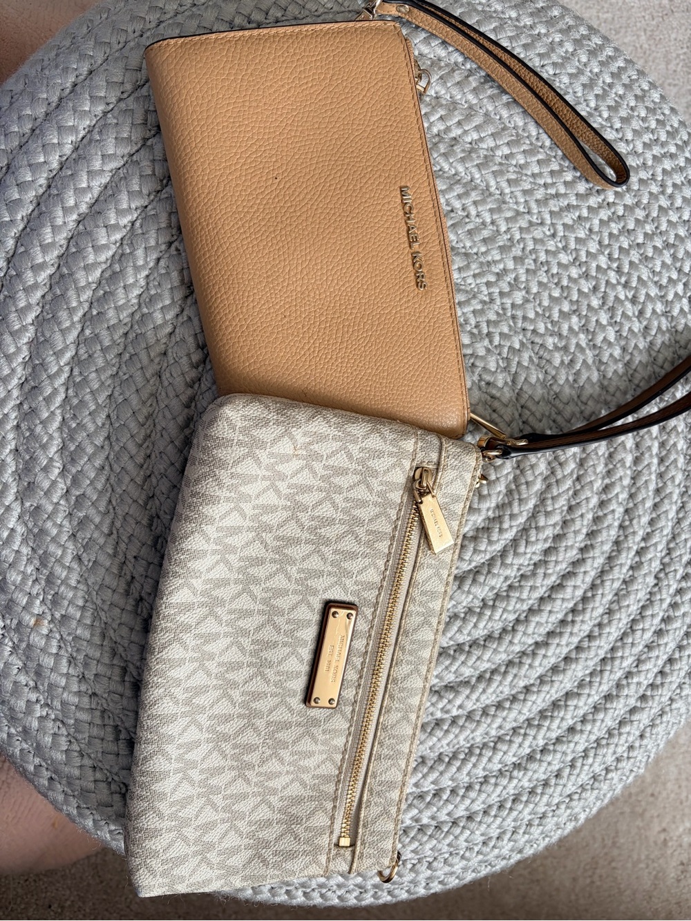 Michael Kors Women's Beige & Vanilla Double Wristlet Set - Picture 2 of 4